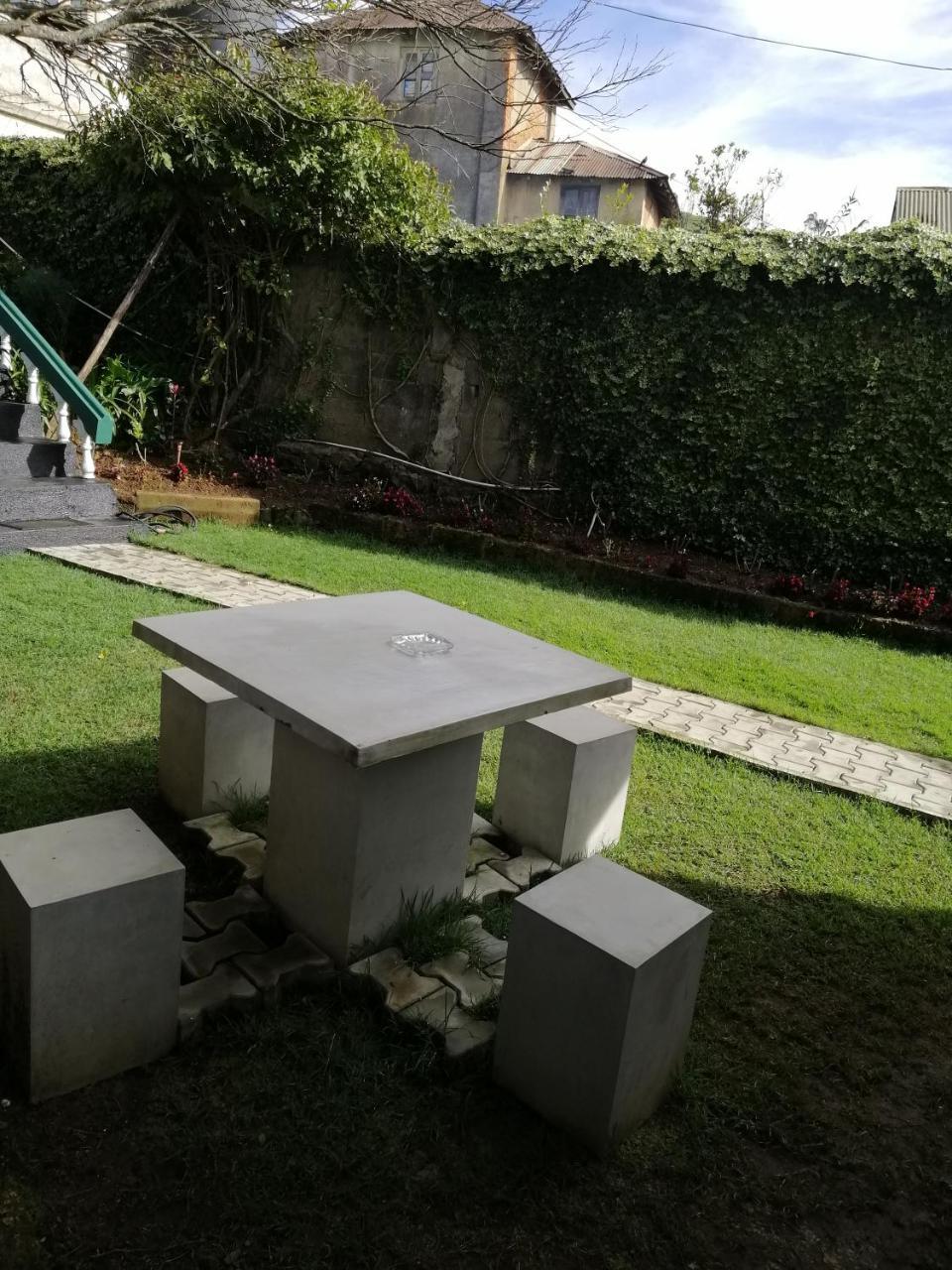 Aerizo Bungalow & Tours Nuwara Eliya Esterno foto